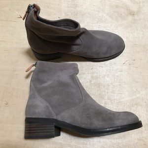 Gentle Souls Kenneth Cole Suede Ankle Boots Zip Comfort Boots Womens 6
